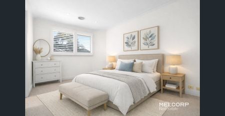 Luxurious Town Residence – Executive Living in the Heart of Kew East - Photo 3