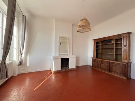 Location Appartement 3 pièces 69m² CASSIS 13260 - Photo 2