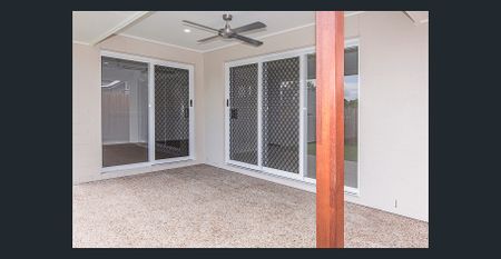 Modern Unit In Fantastic Location - Photo 4