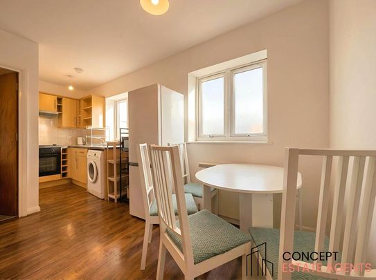 3 bedroom apartment to rent - Photo 1