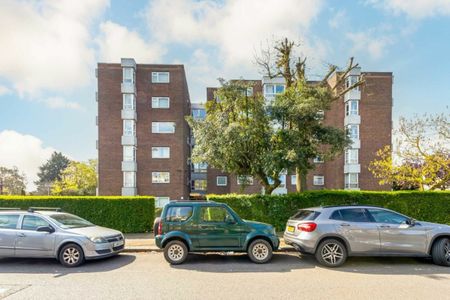Brampton Grove - Photo 2