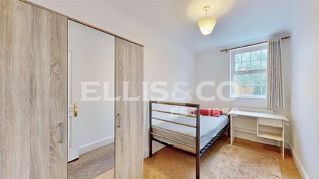 2 bedroom apartment to rent - Photo 4