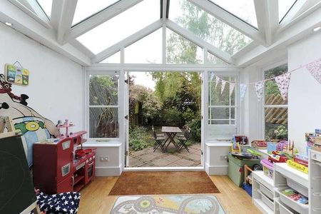 Honeybrook Road, Balham, SW12 - Photo 2