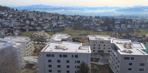 3.5 Zi.-Wohnung - Neualtwil - Wohnen auf der Sonnenseite - Photo 2