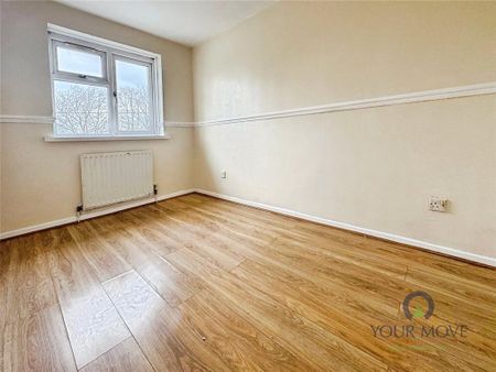 4 bedroom semi-detached house to rent - Photo 5