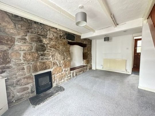 Penzance, Penzance, TR18 - Photo 1