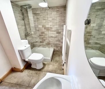 2 bedroom apartment to rent - Photo 6