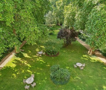A bright and well presented two bedroom apartment in Notting Hill, W2. - Photo 6