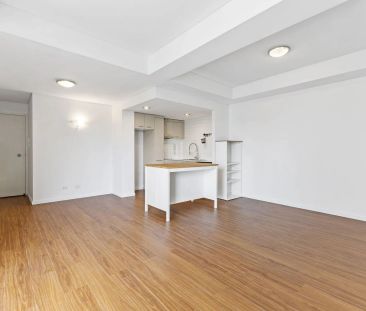 Ideally located, stylish apartment - Photo 4