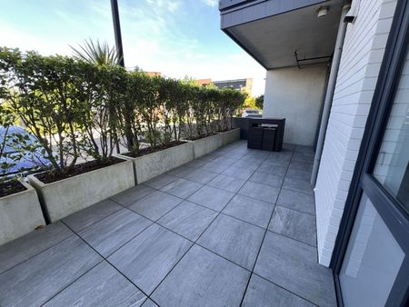 One Bedroom Comfort in the Heart of Hobsonville Point - Photo 4