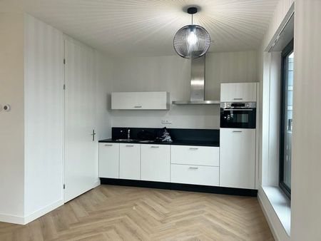 Te huur: Appartement Niemeyerstraat in Hoofddorp - Photo 3