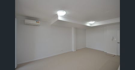 17/6-16 Hargraves Street, Gosford, NSW 2250 - Photo 3