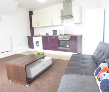 2 bedroom house to rent - Photo 2