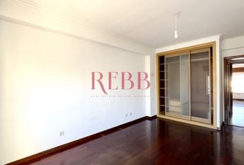 Apartamento T2 em Setúbal
