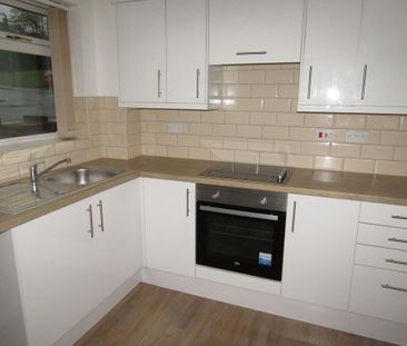 2 bedroom terraced house to rent - Photo 6