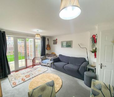 2 bedroom terraced house to rent - Photo 2