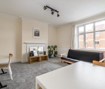 1 bedroom flat to rent - Photo 4