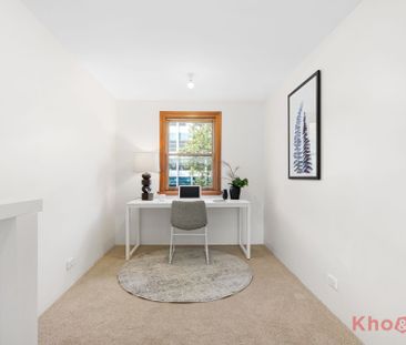 Character-Filled 2 Bedroom Terrace with Attic & Basement - Photo 3