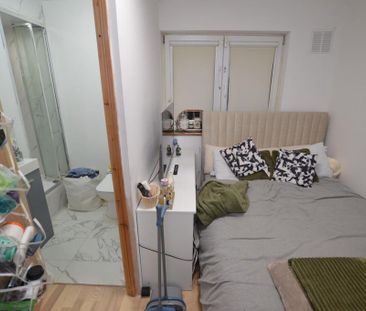 1 bedroom private hall to rent - Photo 5