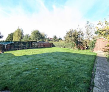 6 bedroom detached house to rent - Photo 5