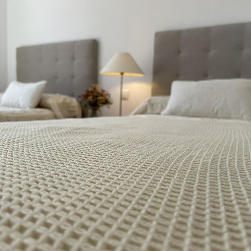 Piso de alquiler en Calle de las Golondrinas, 19, Marbesa - Photo 1