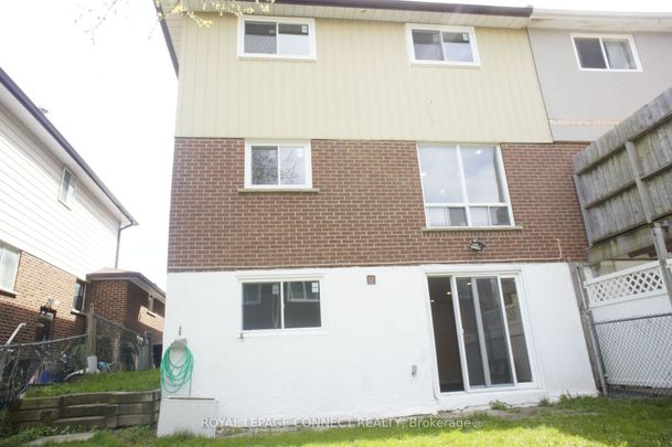 Semi-Detached Home For Lease | E8129436 - Photo 1