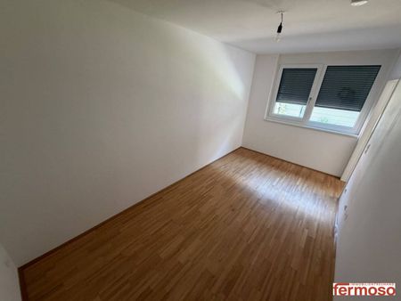 Moderne 2-Zimmer-Wohnung mit Terrasse & Garten in 1200 Wien – Miete €899,– - Photo 2
