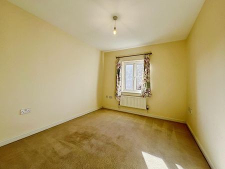 3 bedroom semi-detached house to rent - Photo 5