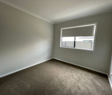 Ready to Move In! - Photo 5