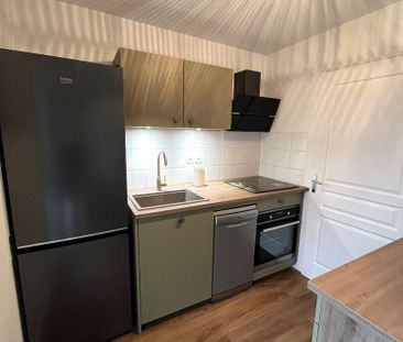 Location Appartement 2 pièces 45m² - Photo 4