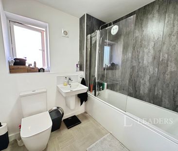 3 bedroom detached to rent Woodhouse Drive, Kenilworth, CV8 - Photo 5