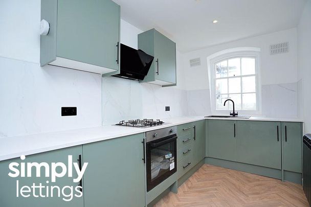 1 bedroom flat to rent - Photo 1