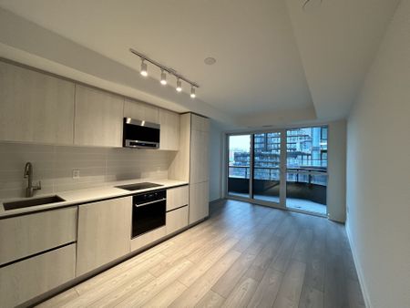 For Lease - 120 Broadway Avenue Unit# 507N, Toronto, Ontario - Photo 3