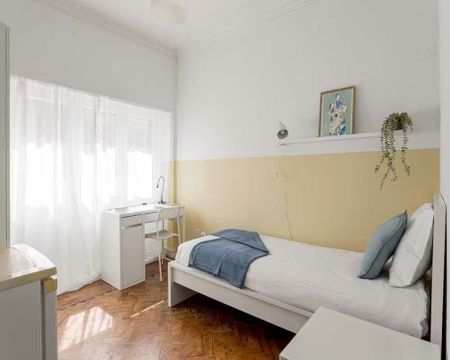 Largo Manuel Emídio da Silva, Lisbon, Lisbon 1500-415 - Photo 2