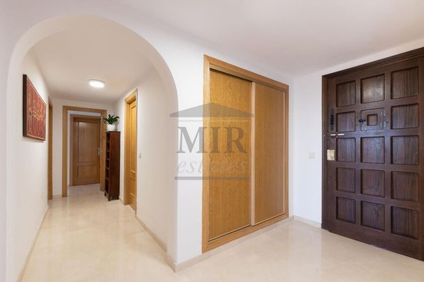 2 bedroom luxury Flat for rent in Estepona, Spain - Photo 1
