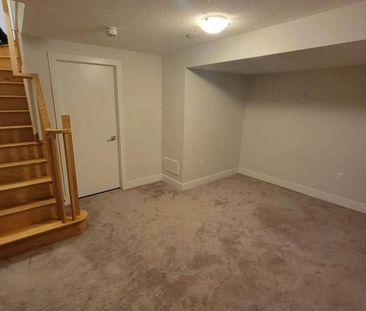 For Lease - 1048 Beach Comber Road, Mississauga, Ontario - Photo 5