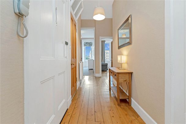 36/3 Comely Bank Place - Photo 1