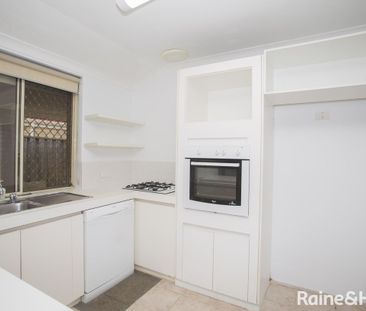 Spacious Family Living in a Convenient Lifestyle Location - Photo 5