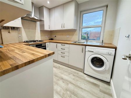 1 bedroom flat to rent - Photo 5