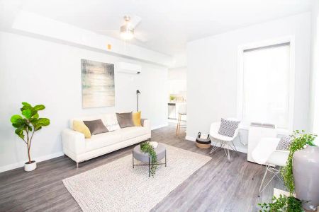 753 Wolseley Avenue — Two-Bedroom Suite - Photo 3