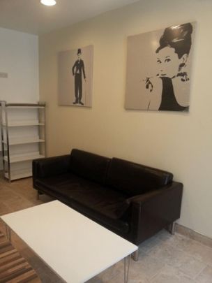 7 bedroom house share to rent - Photo 1