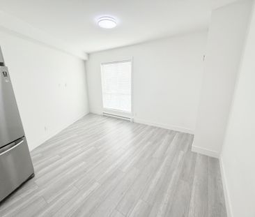 Immaculate One Bedroom in Surrey Central with Two Parking Stalls - Photo 6