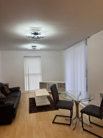 2 Bed Flat, Stillwater Drive, M11 - Photo 5