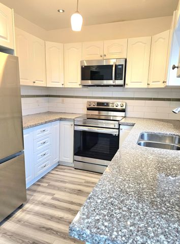 For Lease - 11 Elizabeth Street, Markham, Ontario - Photo 2