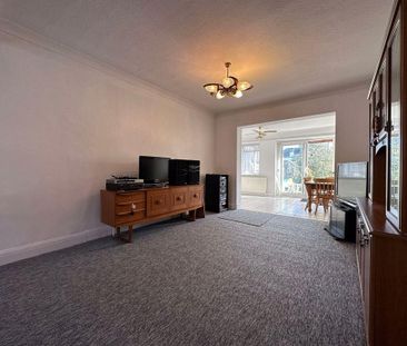3 bedroom property to rent - Photo 3