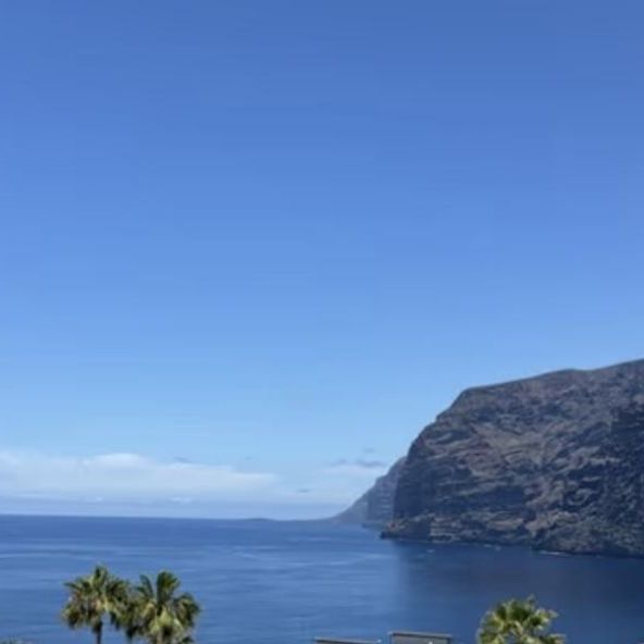 Luxury Flat for rent in Los Gigantes, Spain - Photo 1