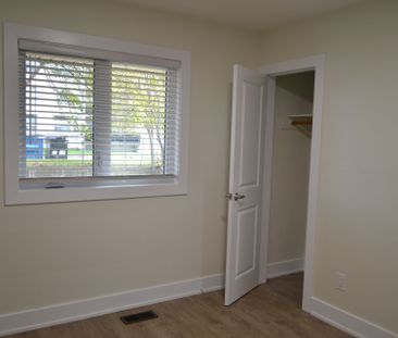 For Lease - 15 Cedar Brae Boulevard, Toronto, Ontario - Photo 5