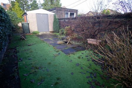 2 bedroom end of terrace house to rent - Photo 5