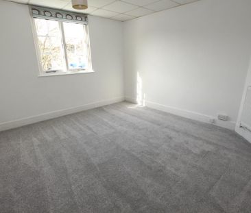1 bedroom terraced house to rent - Photo 4