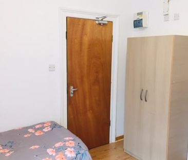 Studio Flat, Sutherland Road, N17 - Photo 2